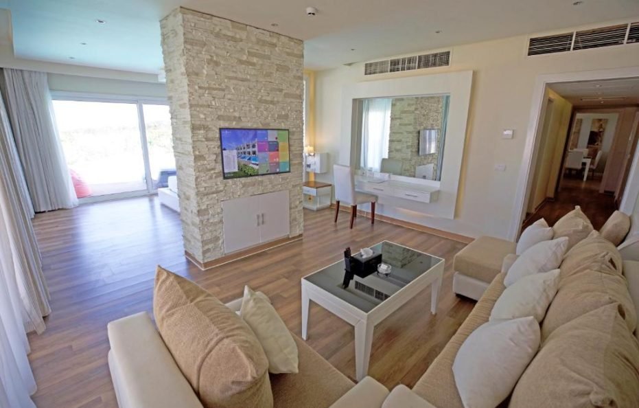 Sunrise Montemar Resort – Grand Select