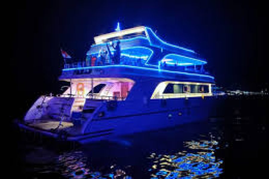 Evening Yacht Trip in Sharm El Sheikh