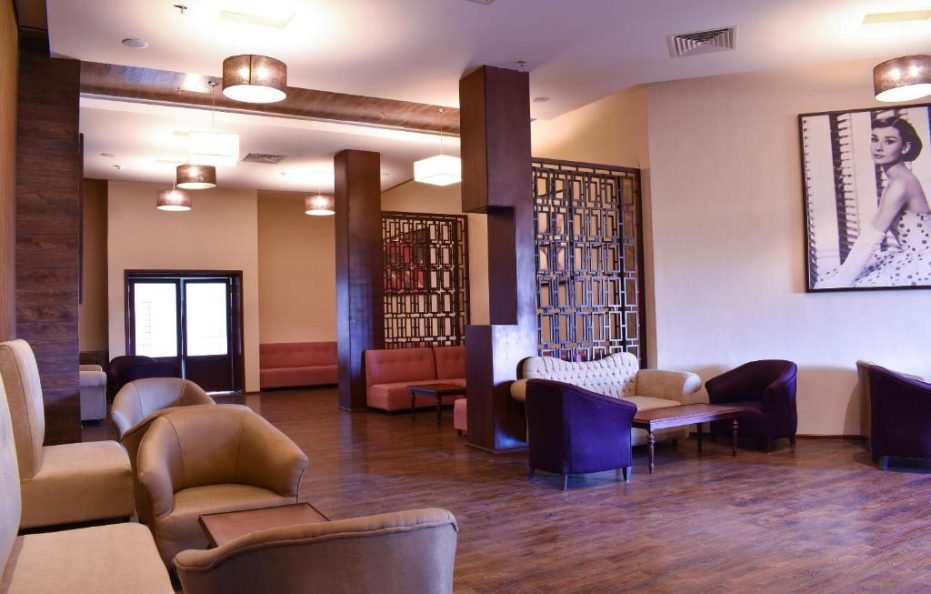 Parrotel Lagoon Waterpark Resort