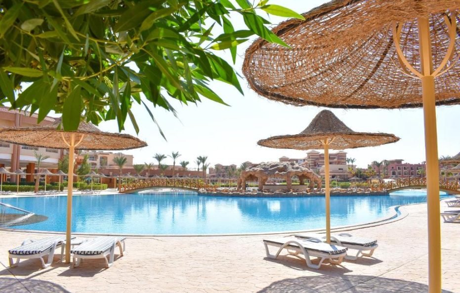 Parrotel Lagoon Waterpark Resort