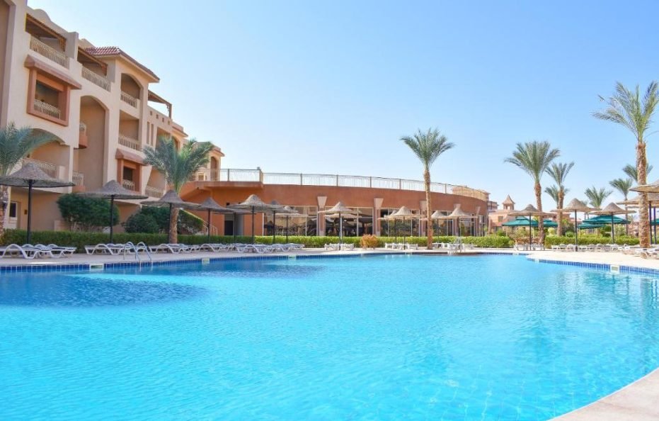 Parrotel Lagoon Waterpark Resort