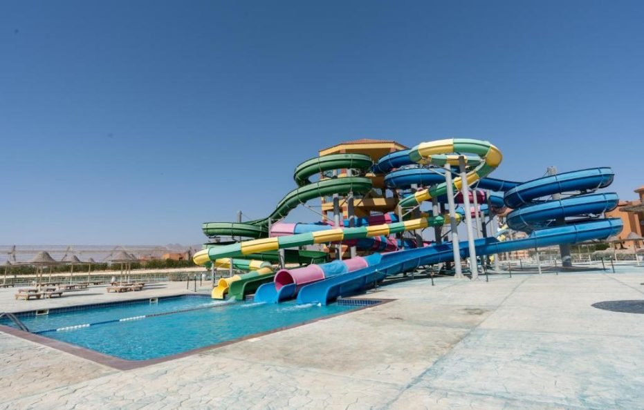 Parrotel Lagoon Waterpark Resort